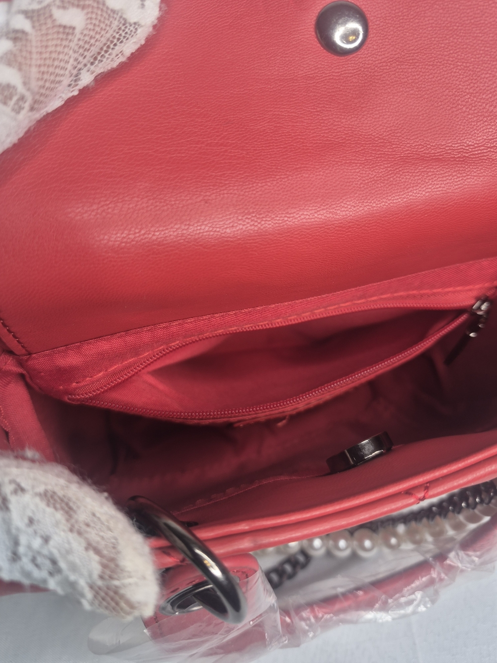 Badgley Mischka Red Handbag NWT - Picture 15 of 15